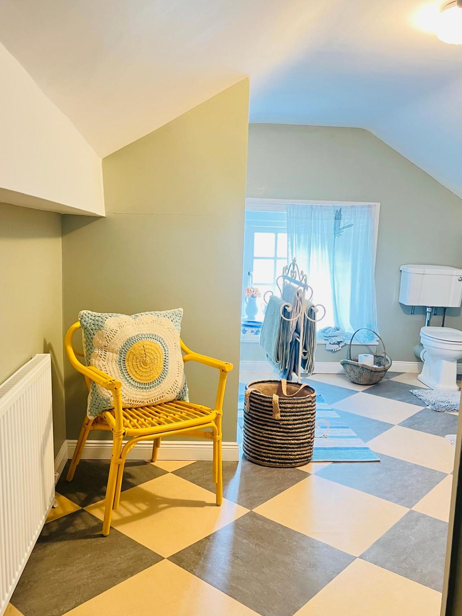 Larchmount House B&B Londonderry Exteriör bild